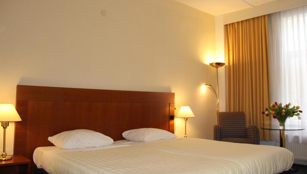 Hotel Alfa Амстердам Стая снимка